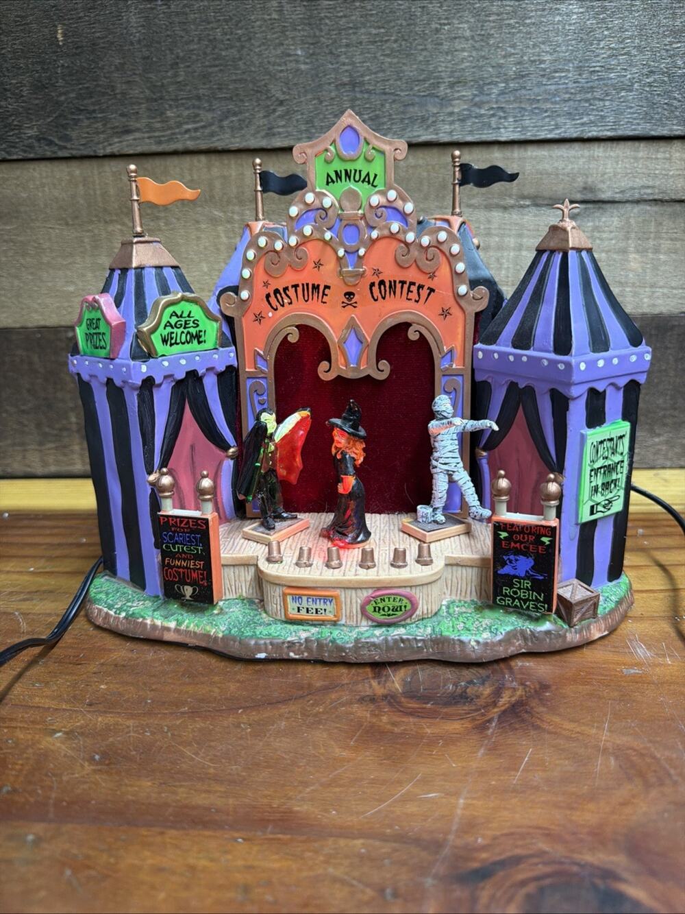 Lemax Spooky Town Costume Contest Halloween In Box